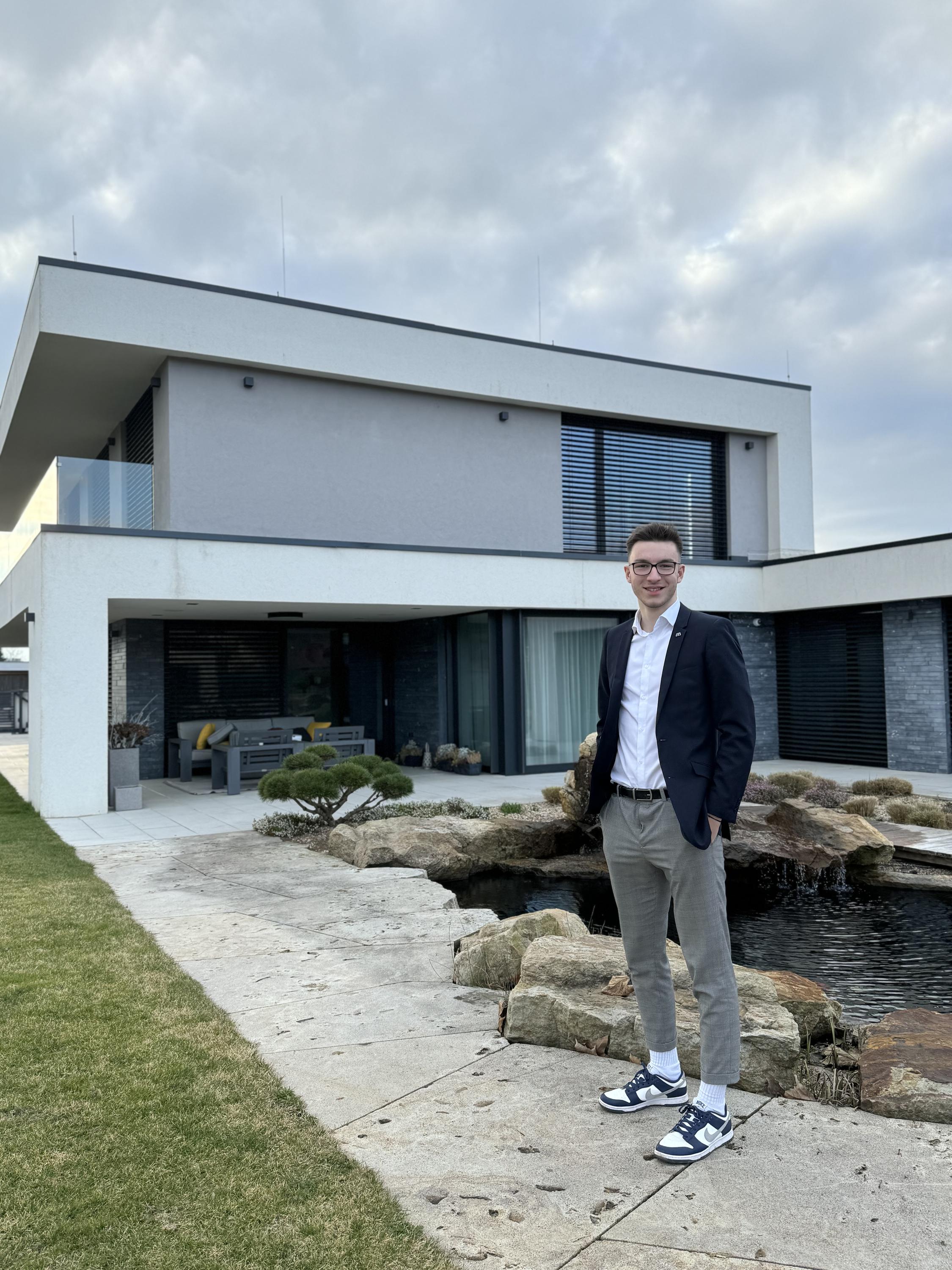 Marek Bažant - realitní makléř Kiwi Reality foto 2