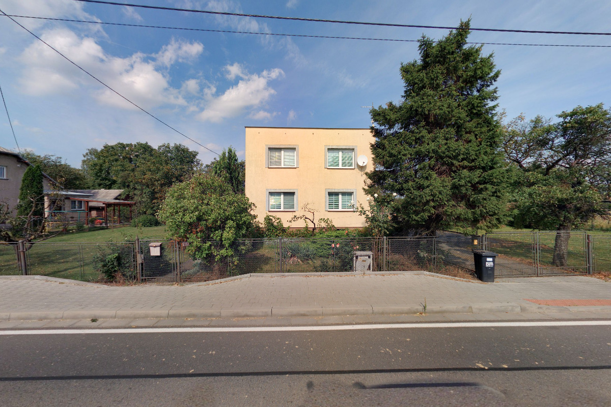 Tenisový kurt s umělým povrchem foto 2