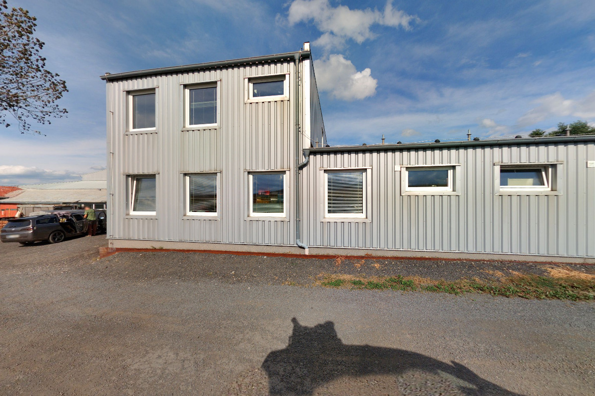 AZ kov-komaxit, s.r.o.