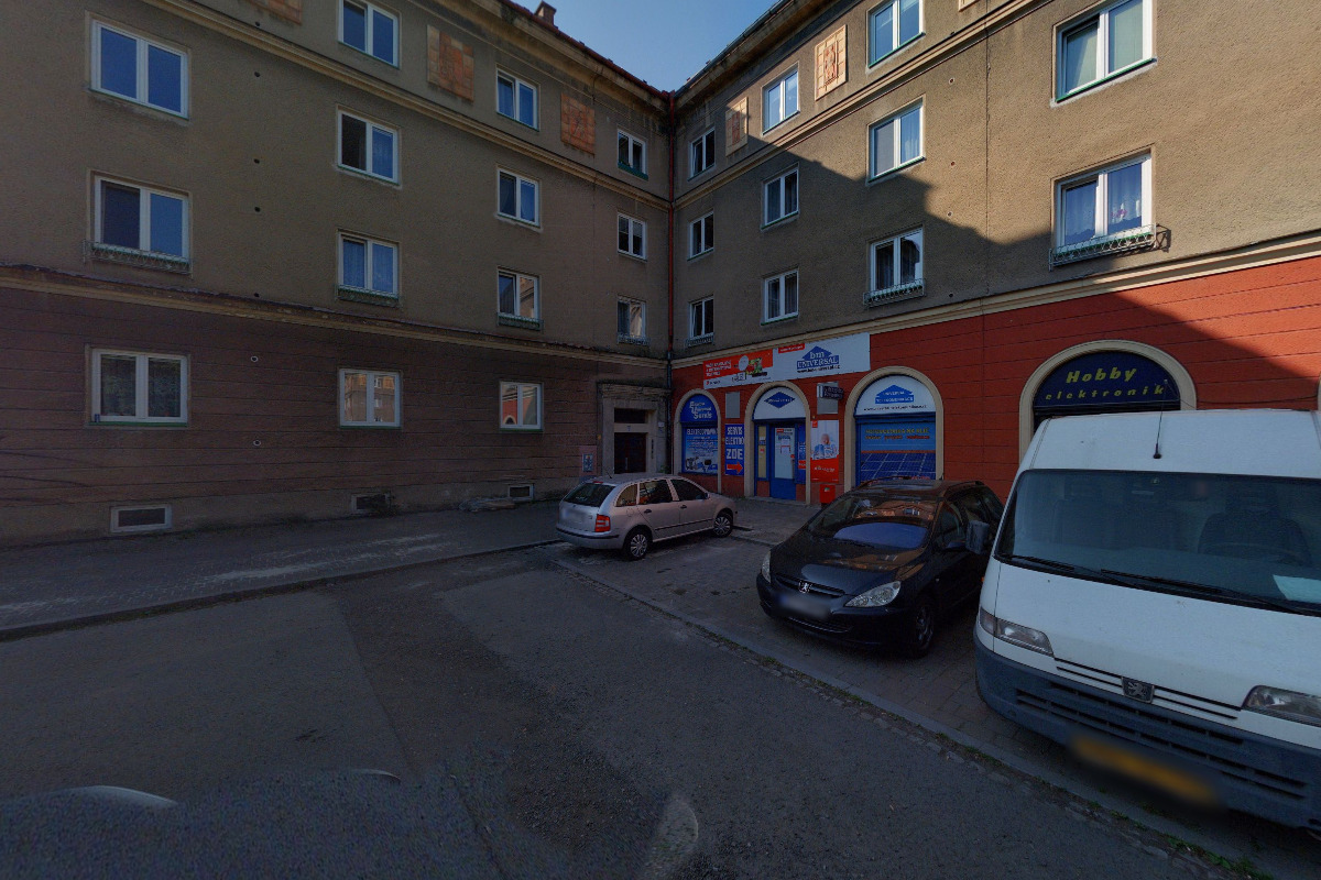 UNIVERSAL TELEKOMUNIKACE, s.r.o.