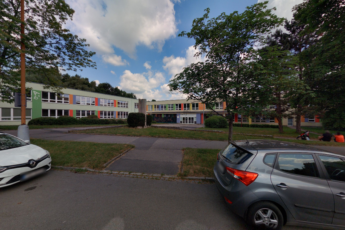 ZŠ Havířov - Podlesí, Mládežnická foto 3