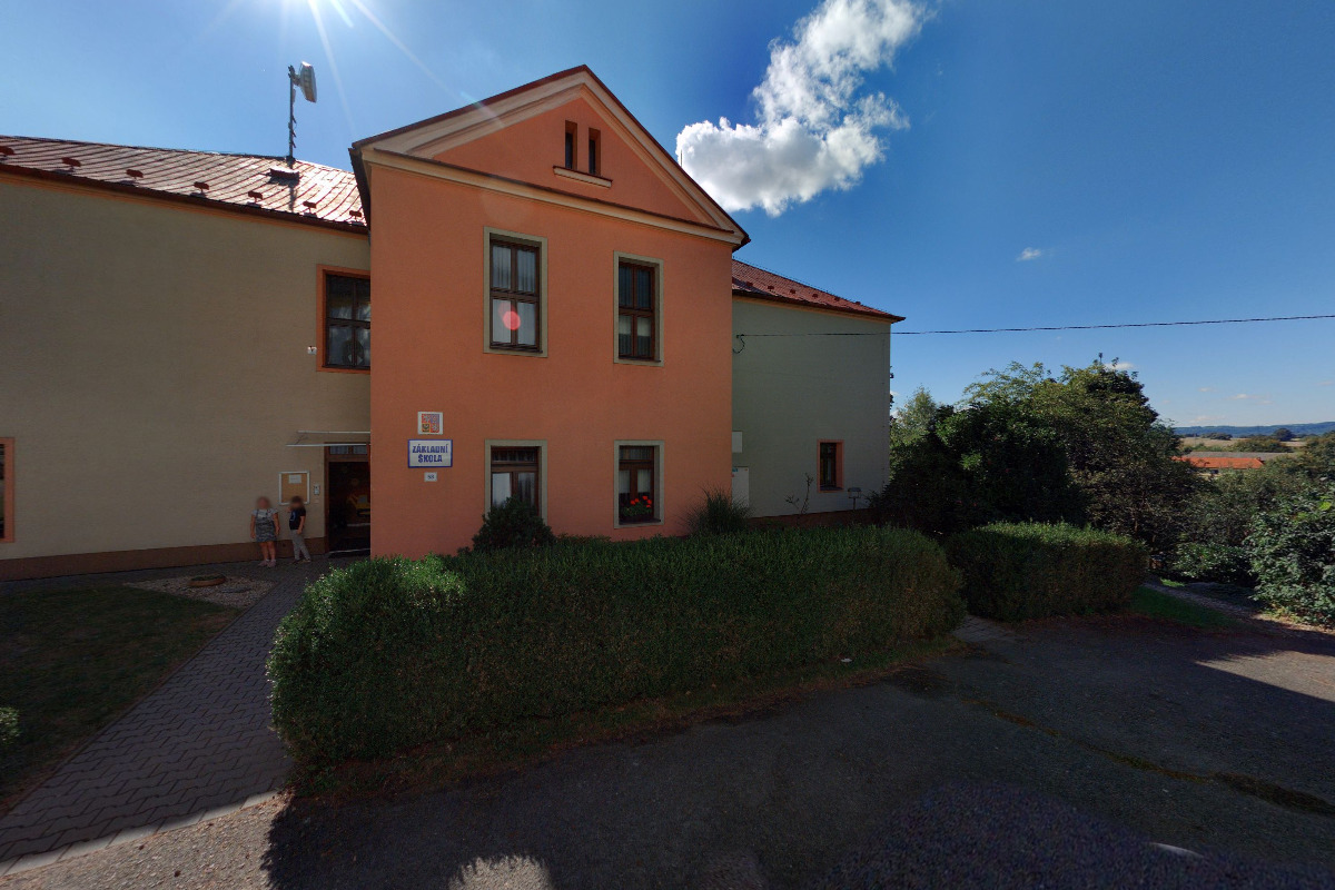 ZŠ Jeseník nad Odrou foto 2
