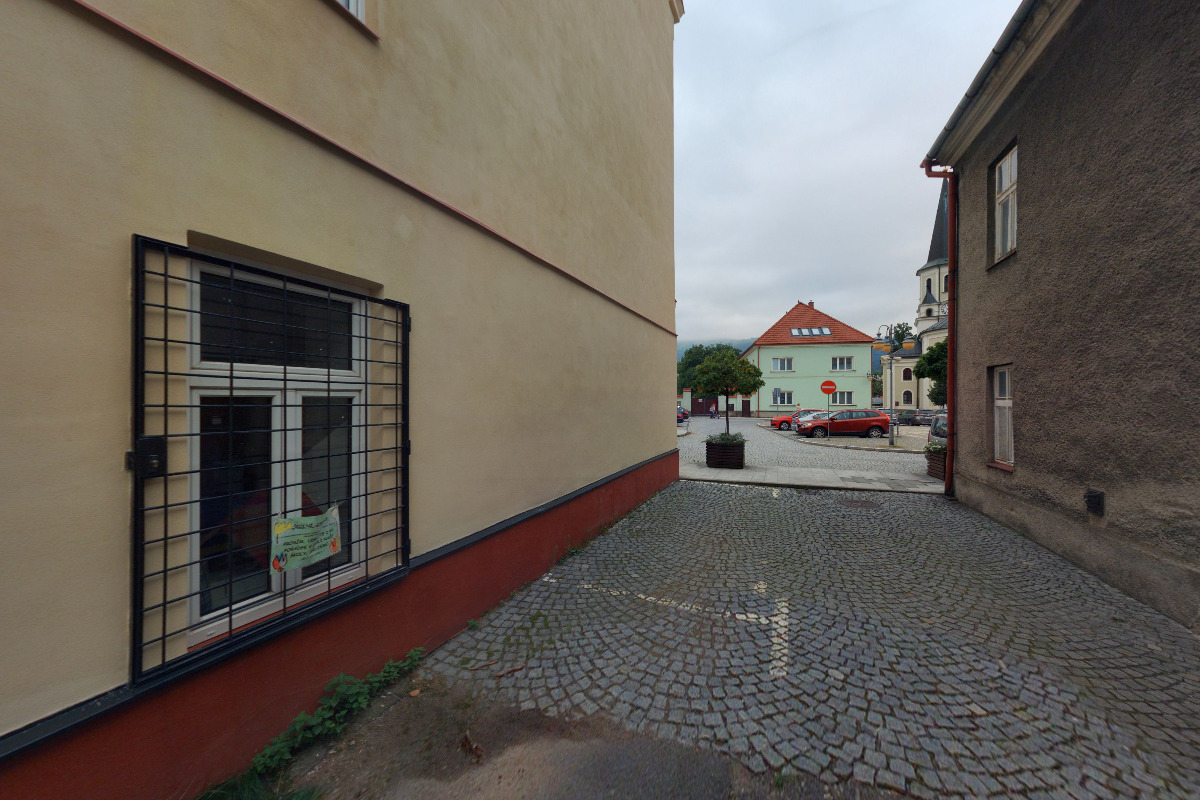 ChargeUp - nabíjecí stanice