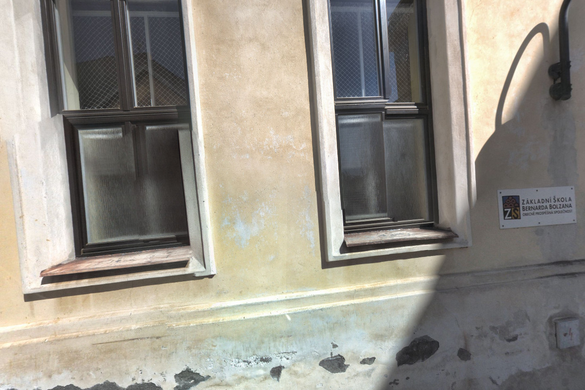 Pronájem prostor - ZŠ Bernarda Bolzana foto 2