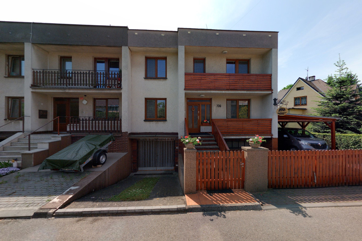 Montáže nábytku u koupaliště