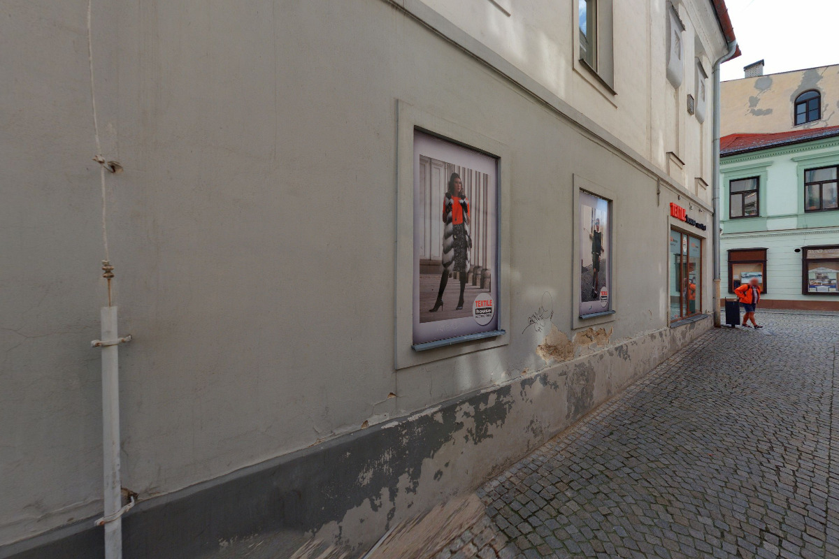 Textile house second hand