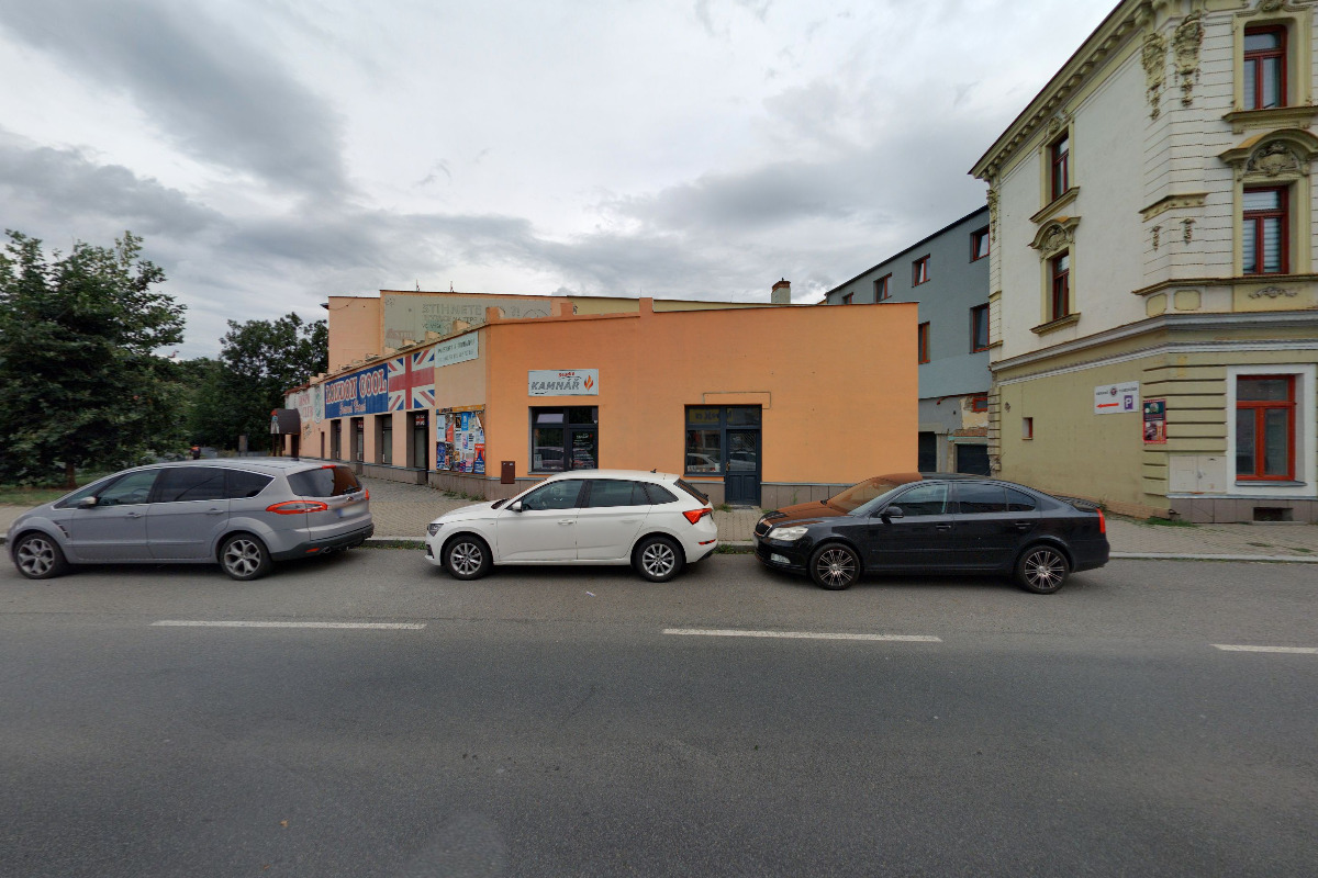 Ubytování Nákladní 895/41