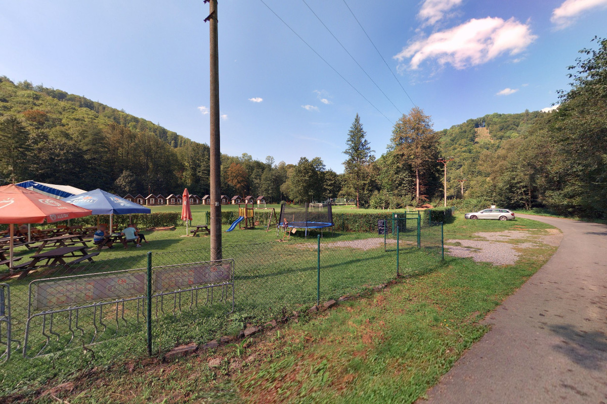 Občerstvení Spálovský mlýn - Zásuvka pro elektrokola foto 3