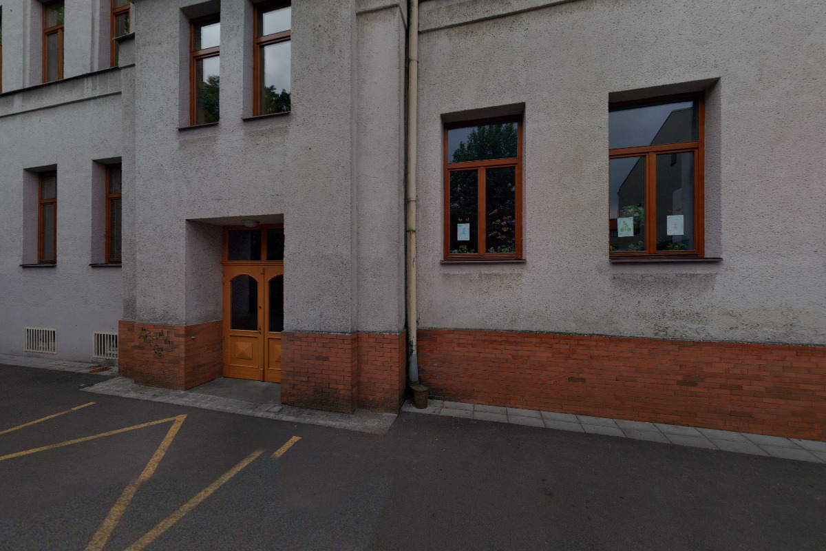 ZŠ a MŠ s polským jazykem vyučovacím - Szkoła Podstawowa i Przedszkole, Karviná, Dr. Olszaka foto 3