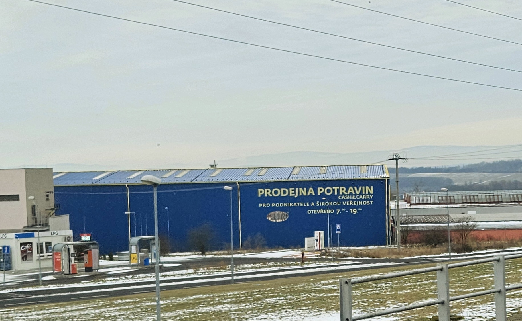 JIP potraviny foto 2