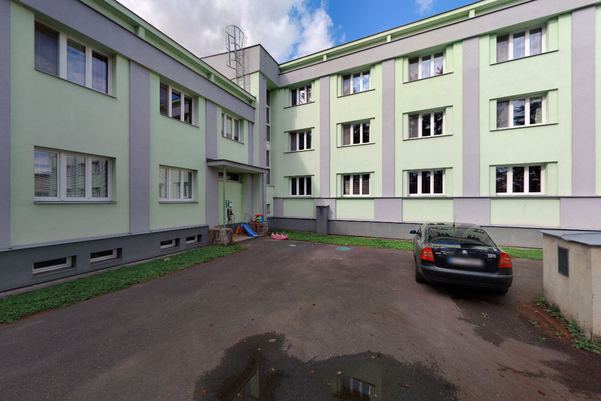 ChargeUp - nabíjecí stanice