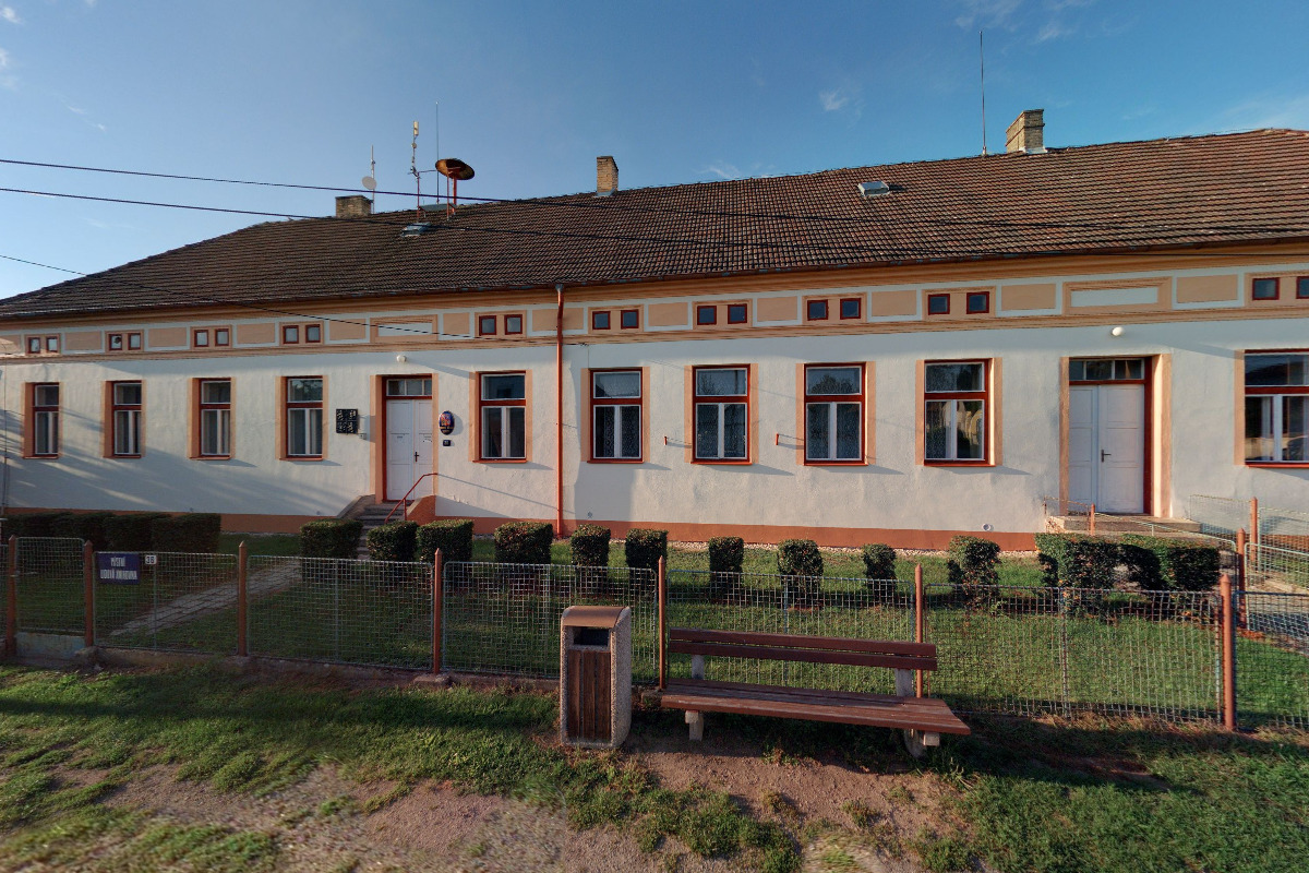 Vlkov - obecní úřad foto 5