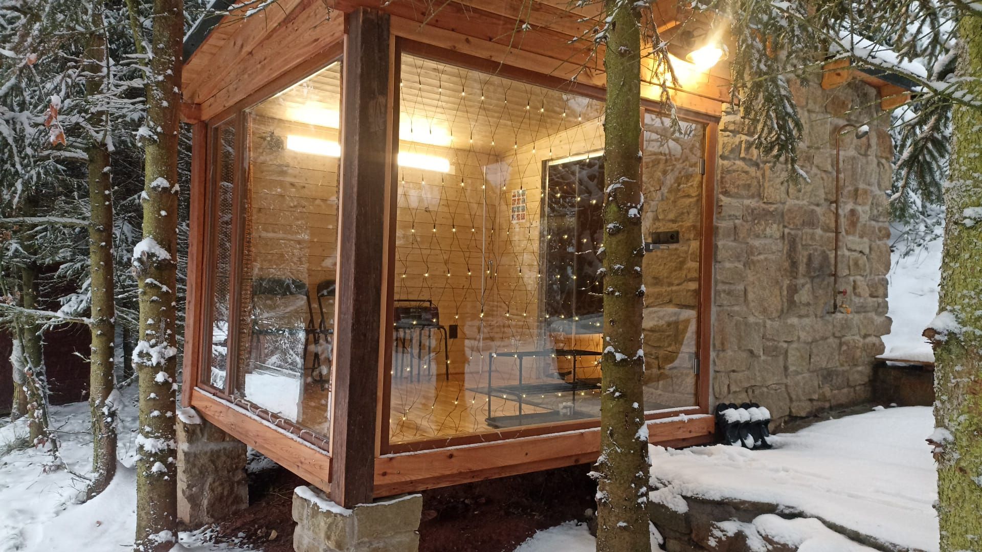 Sauna ve stráni Žampach