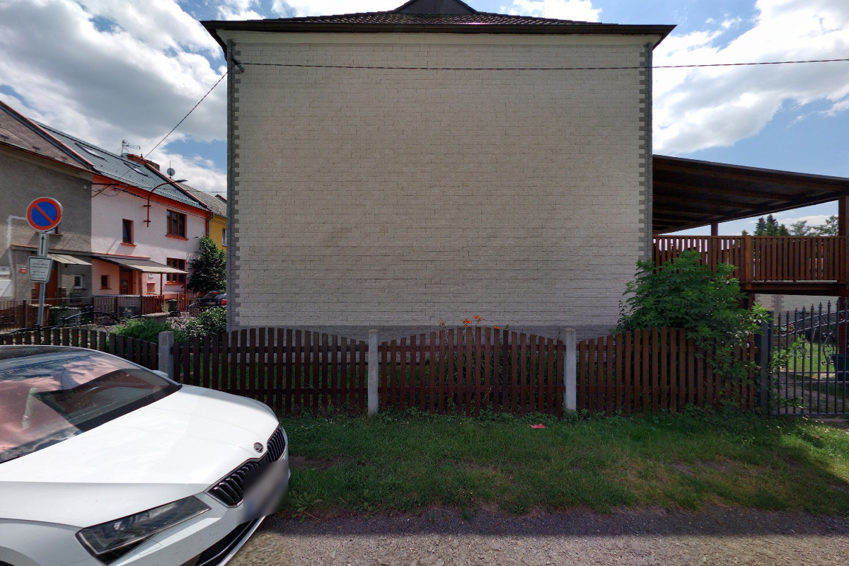 Jiří Holinka - CORONA