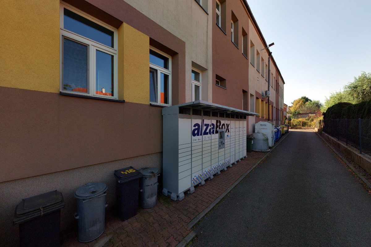 AlzaBox