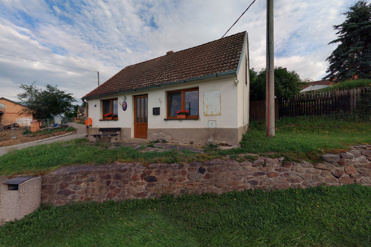 Vlkov - obecní úřad foto 3