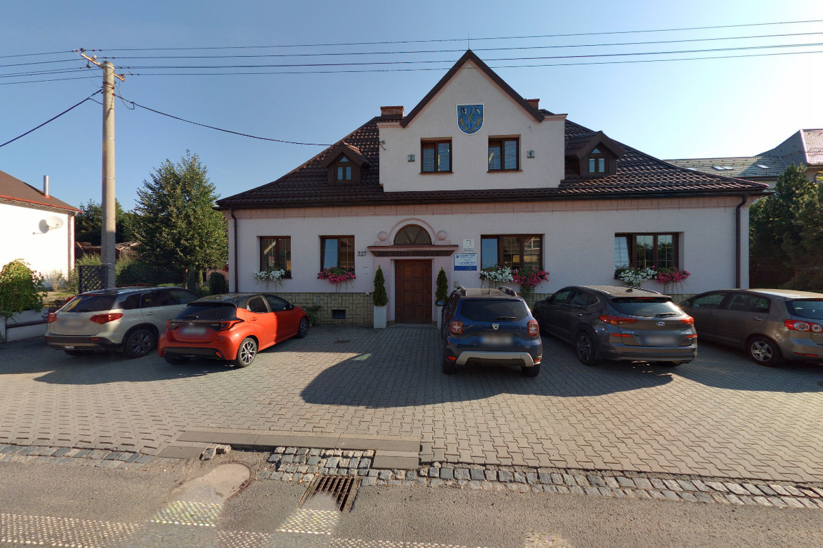 Návsí - obecní úřad foto 6