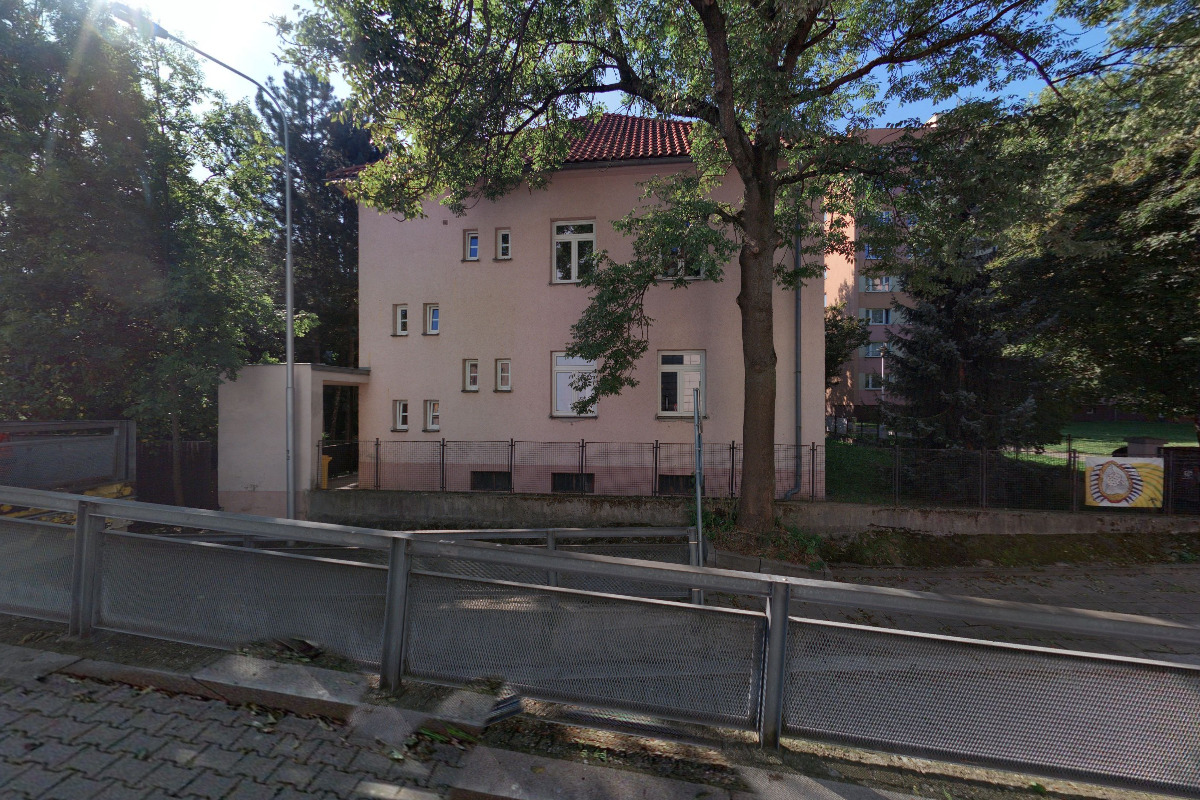 ZUŠ Frýdek-Místek, Politických obětí foto 2