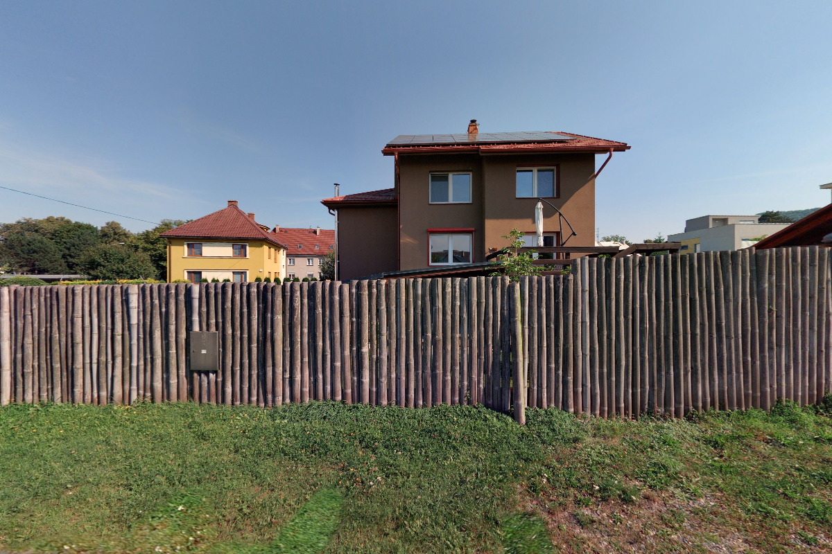 Mgr. Lenka Ocásková