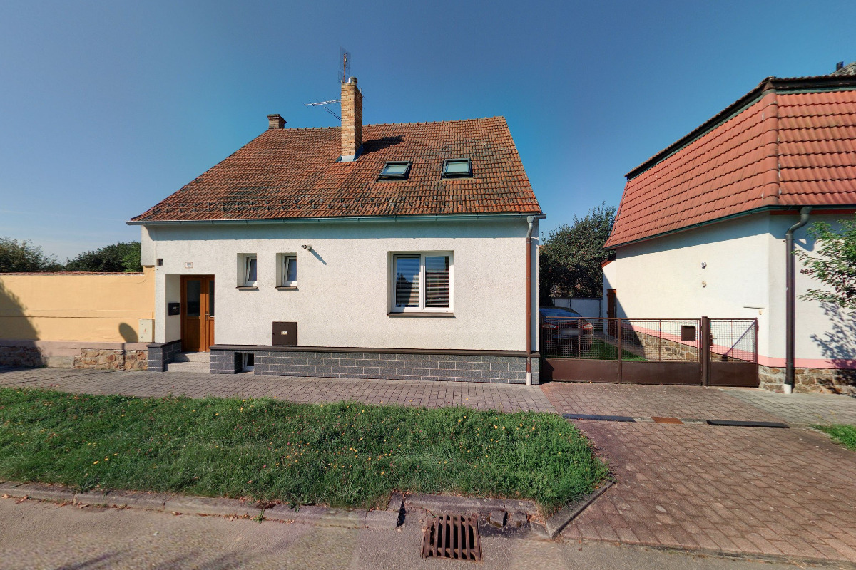 VRÁTNÝ & ČÁP, s.r.o.