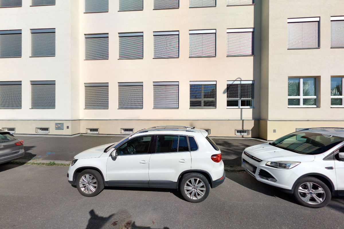 Základní škola Opava, Otická 18 foto 2