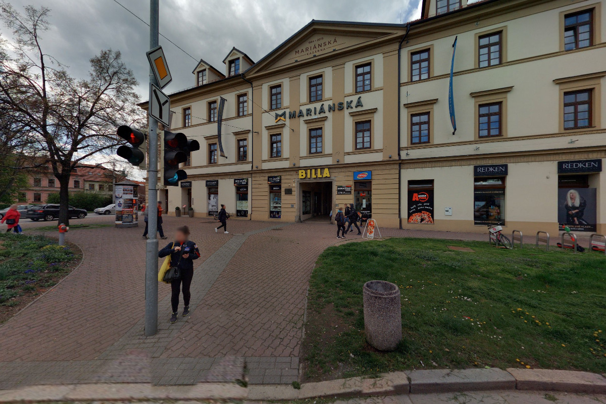 MOLDAVITE MUSEUM SHOP foto 2