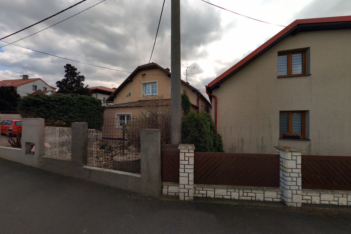 VČELÍ FARMA KOŠEC