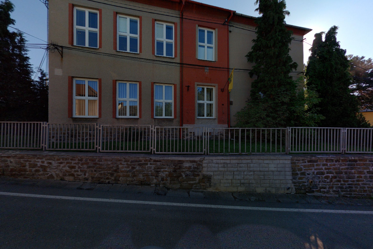 Místní knihovna Bílov foto 2