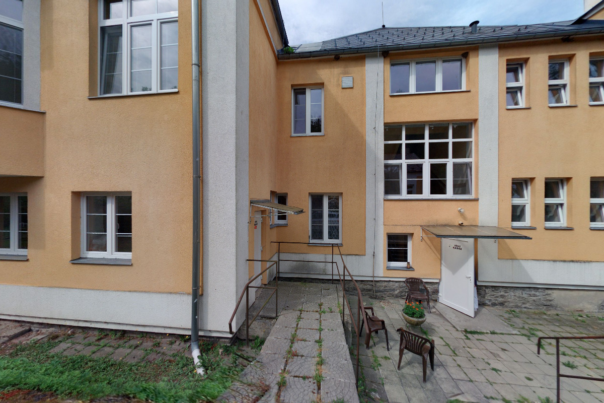 OOP Dvorce - Moravskoslezská nemocnice Krnov