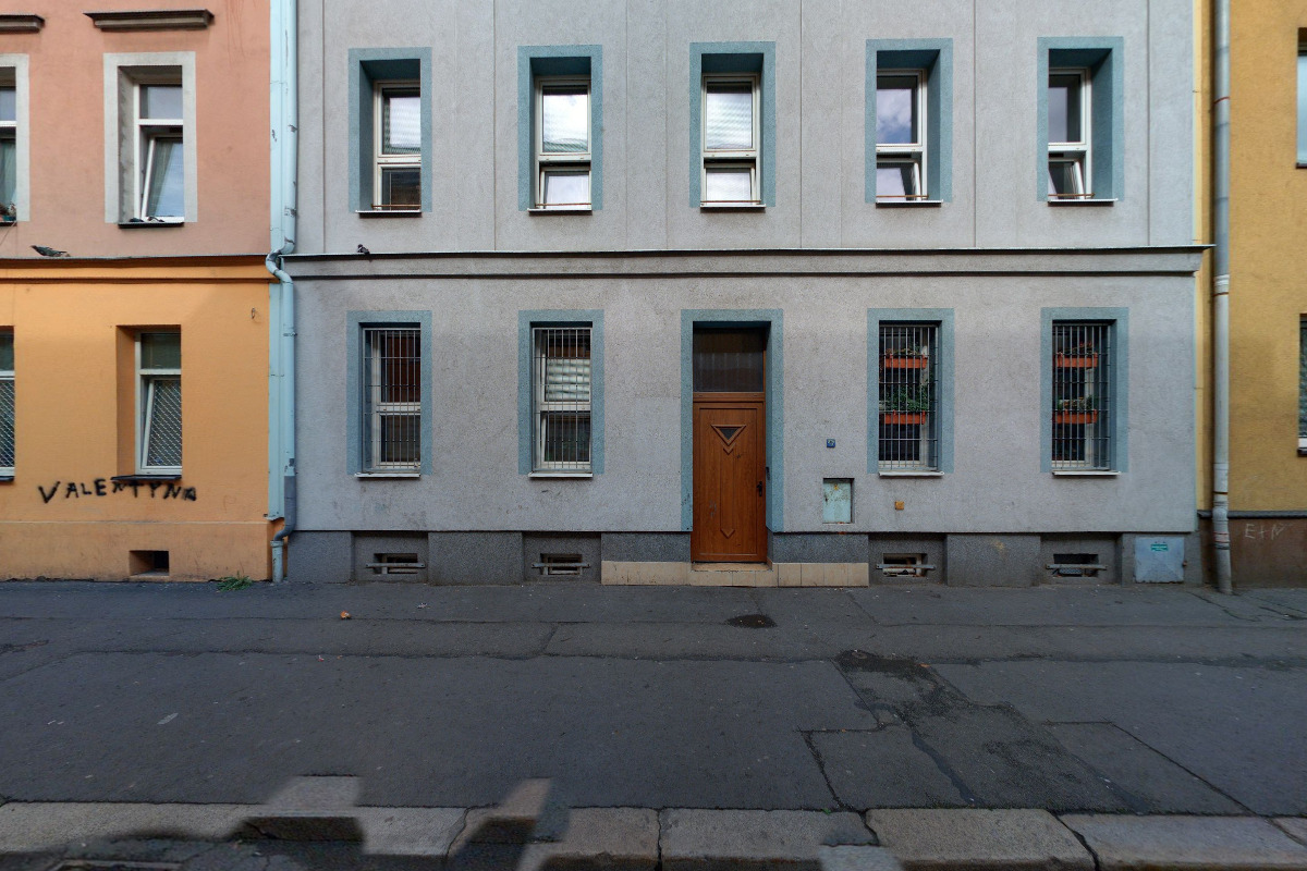 AKALUWAH Daniel Schichor