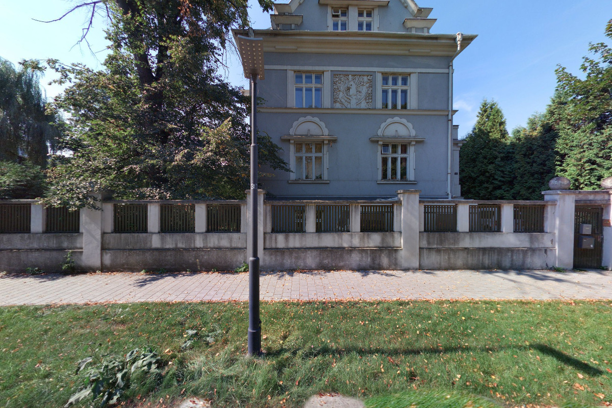 KŘÍDLENÍ, nadační fond