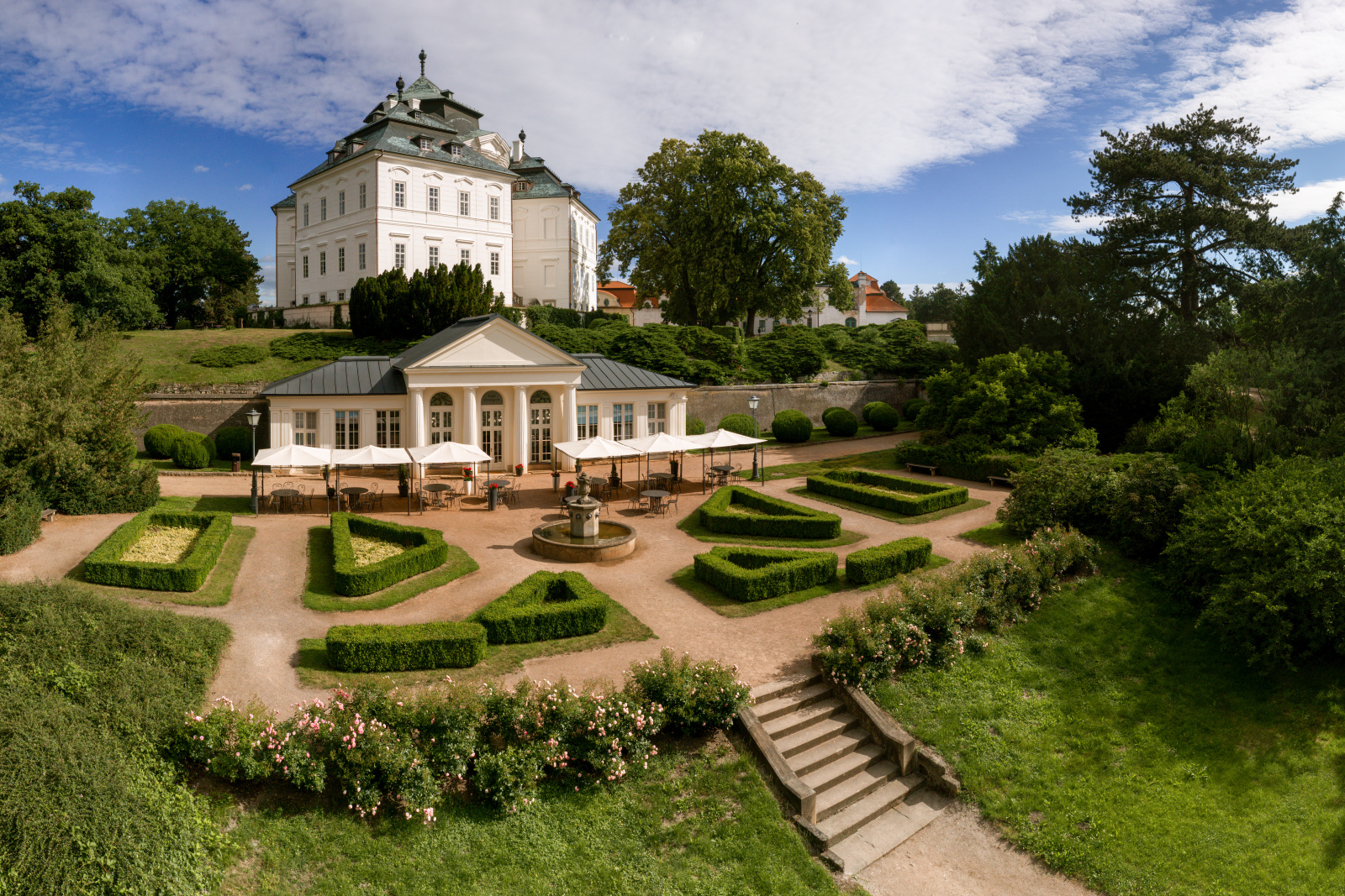 Zámek Karlova Koruna foto 3