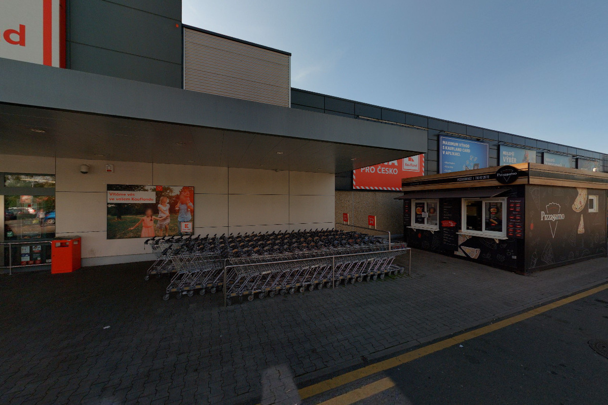 Bankomat Komerční banky foto 2