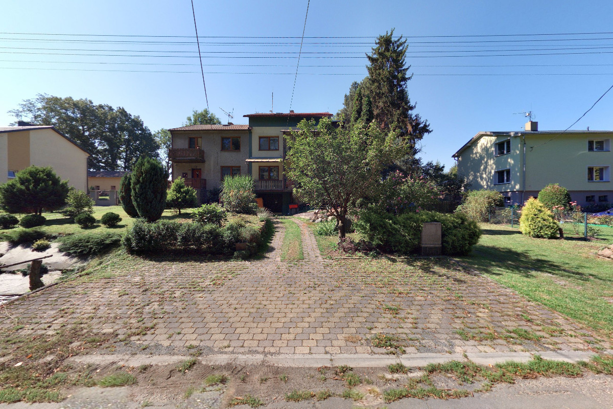 Prodej včelích produktů RNDr. Petr Valošek