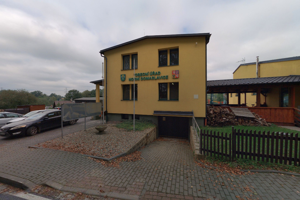 Horní Domaslavice - obecní úřad foto 3