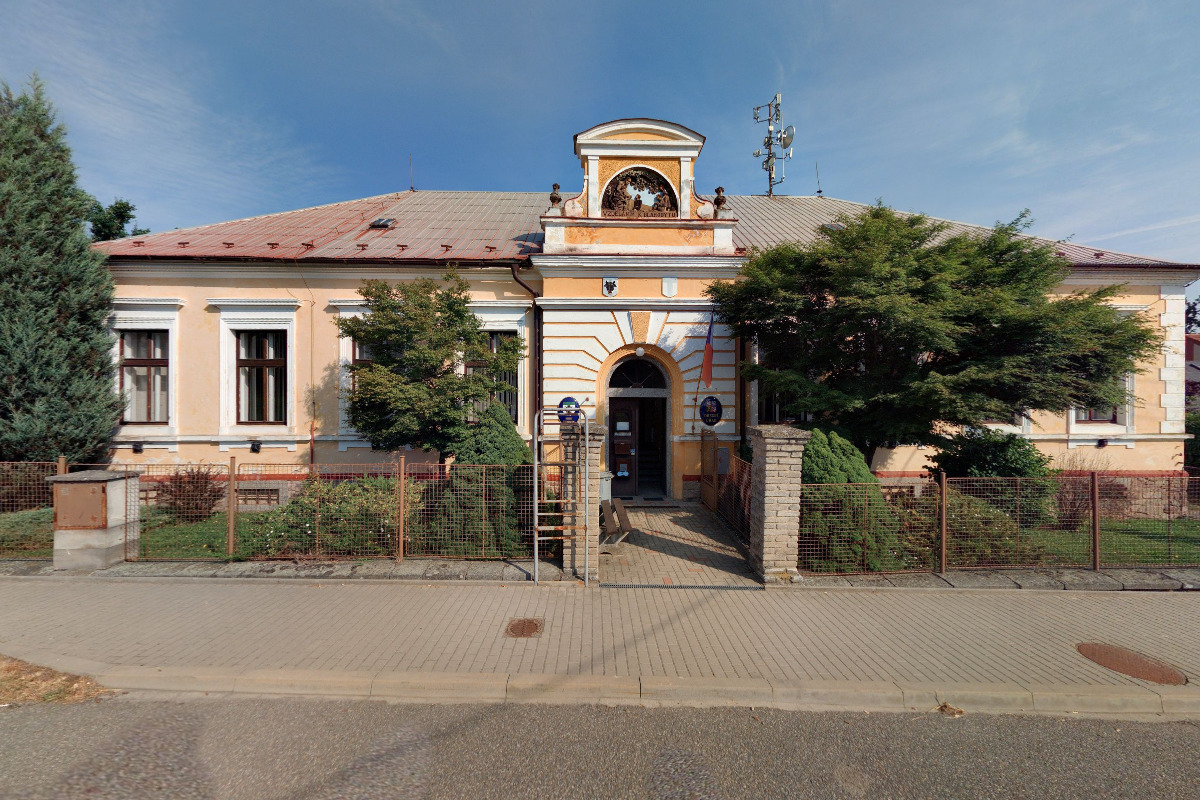 Turovec - obecní úřad foto 4