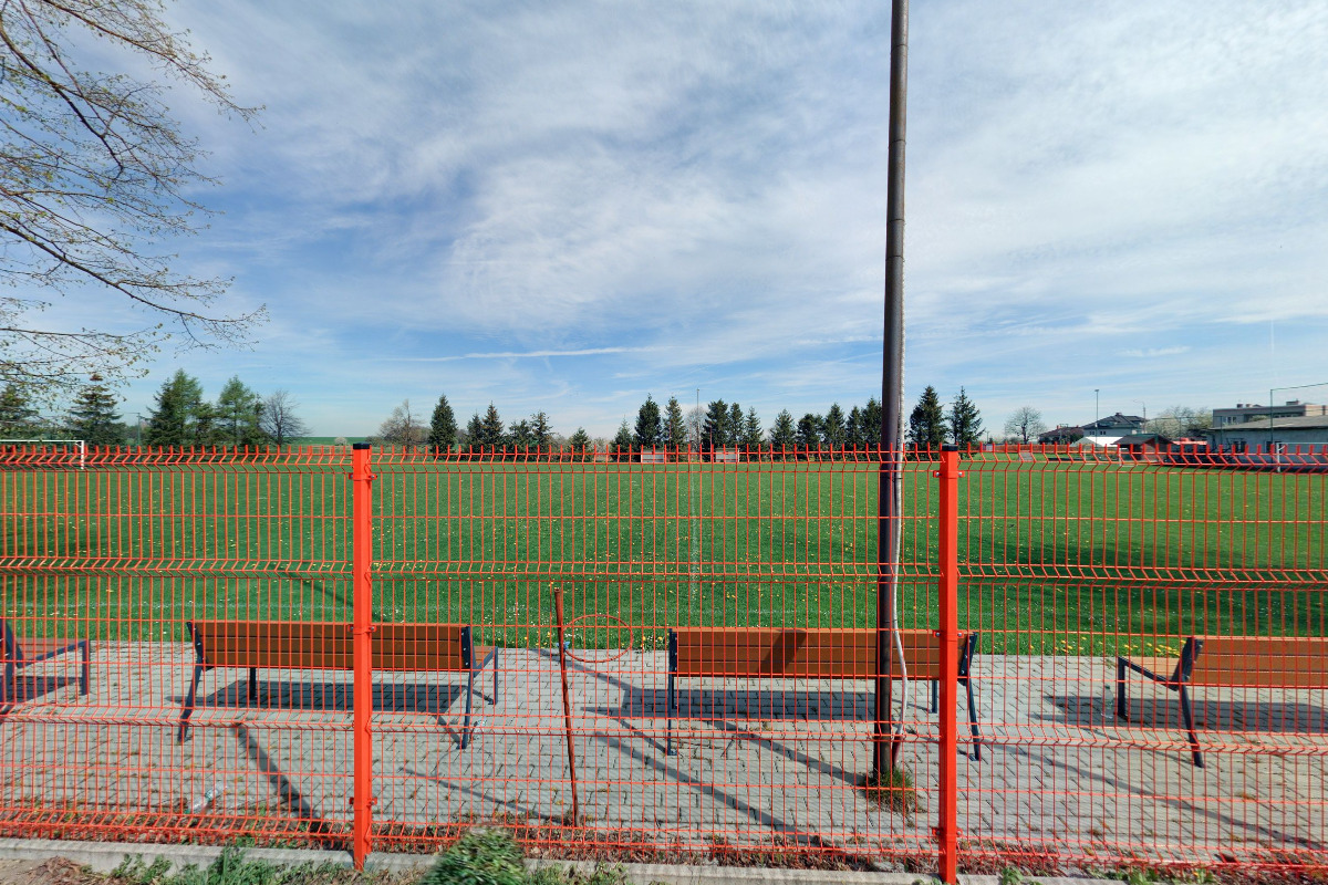 Fotbalové hřiště Březová foto 1