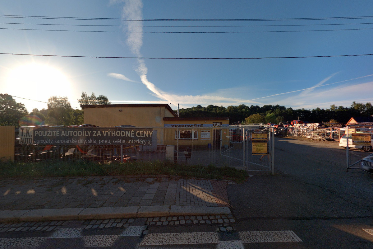 Autovrakoviště - Tomáš Kožuch foto 3