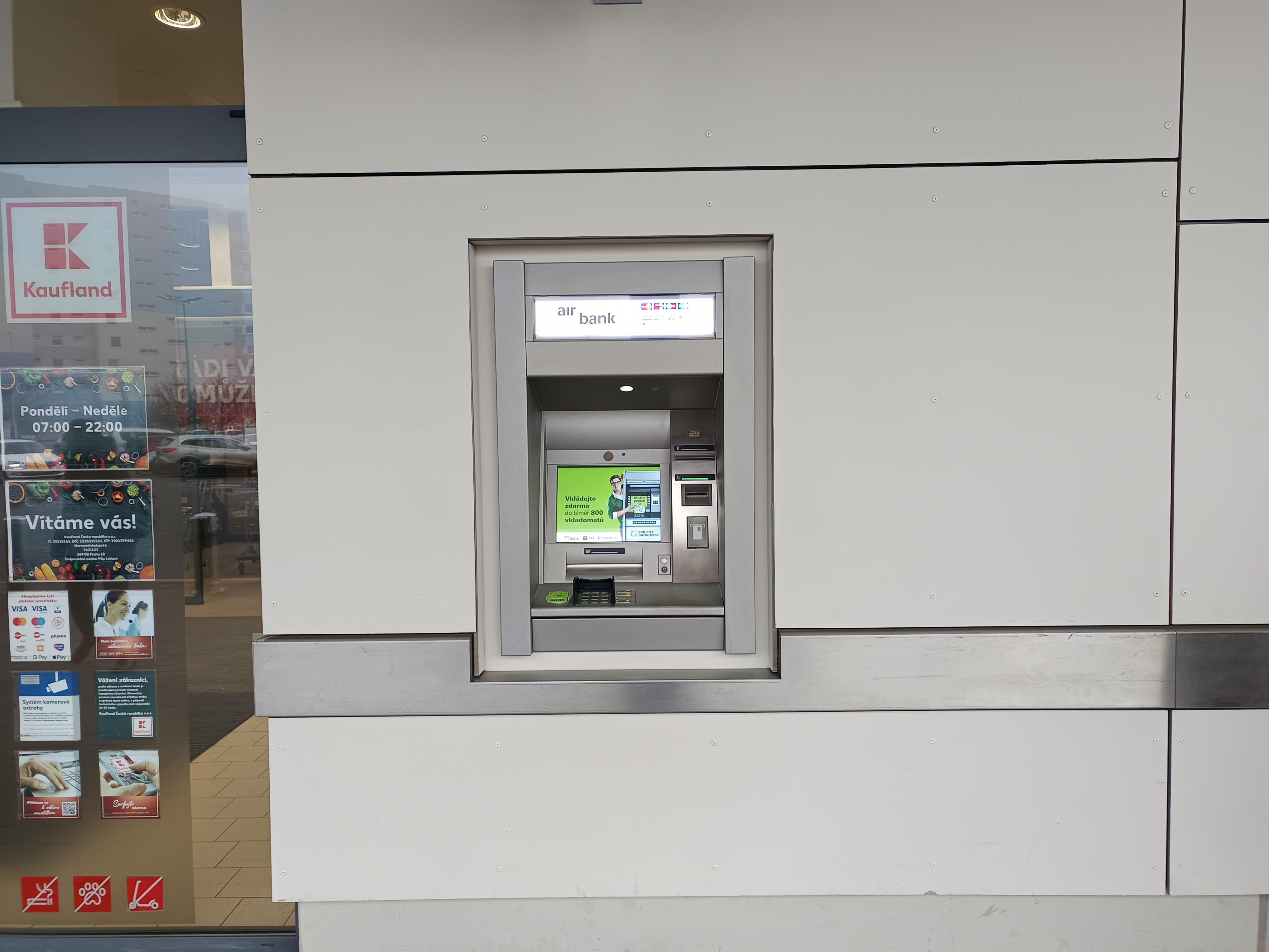 Bankomat Air Bank foto 2