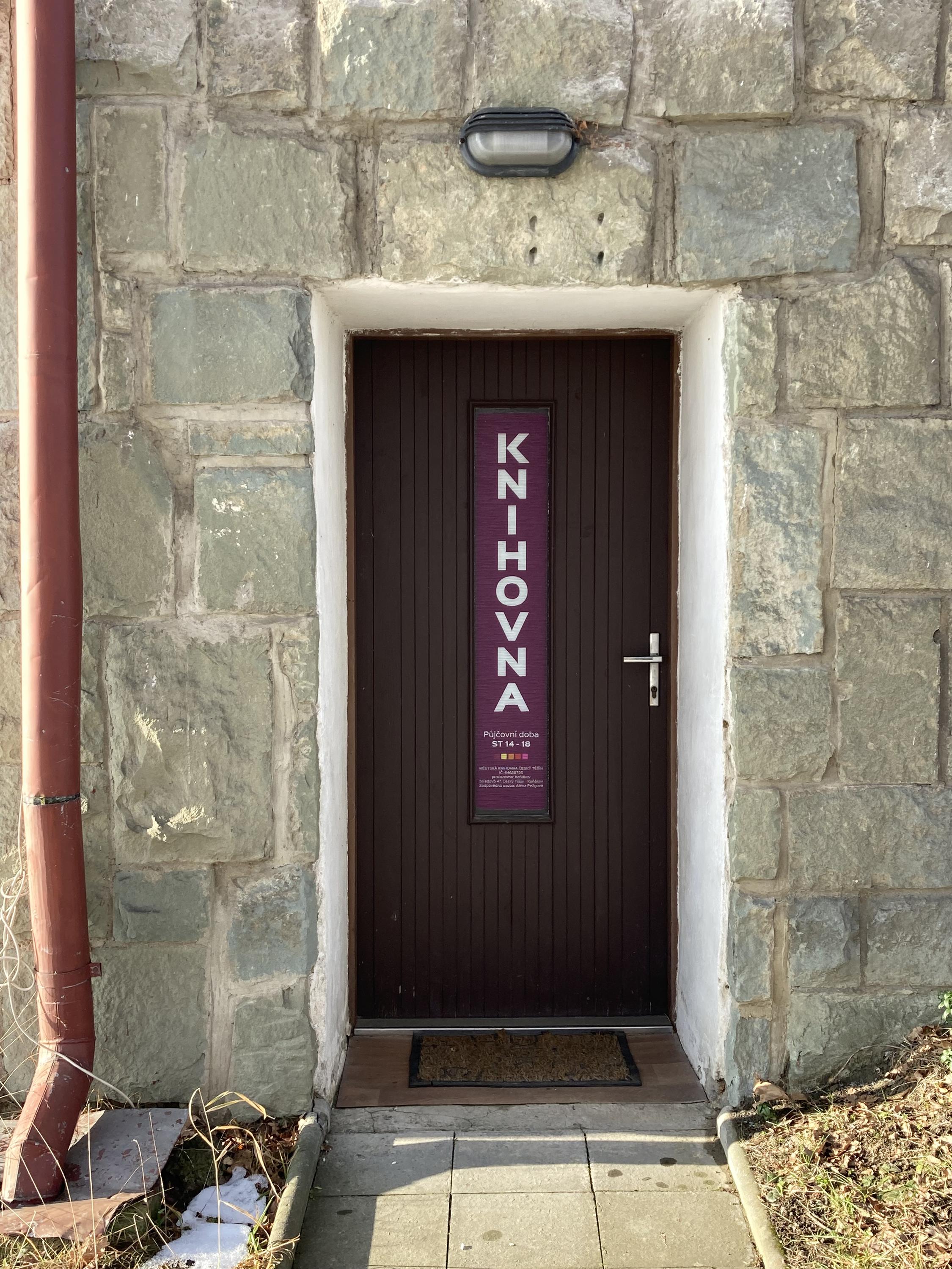 Městská knihovna Český Těšín foto 1