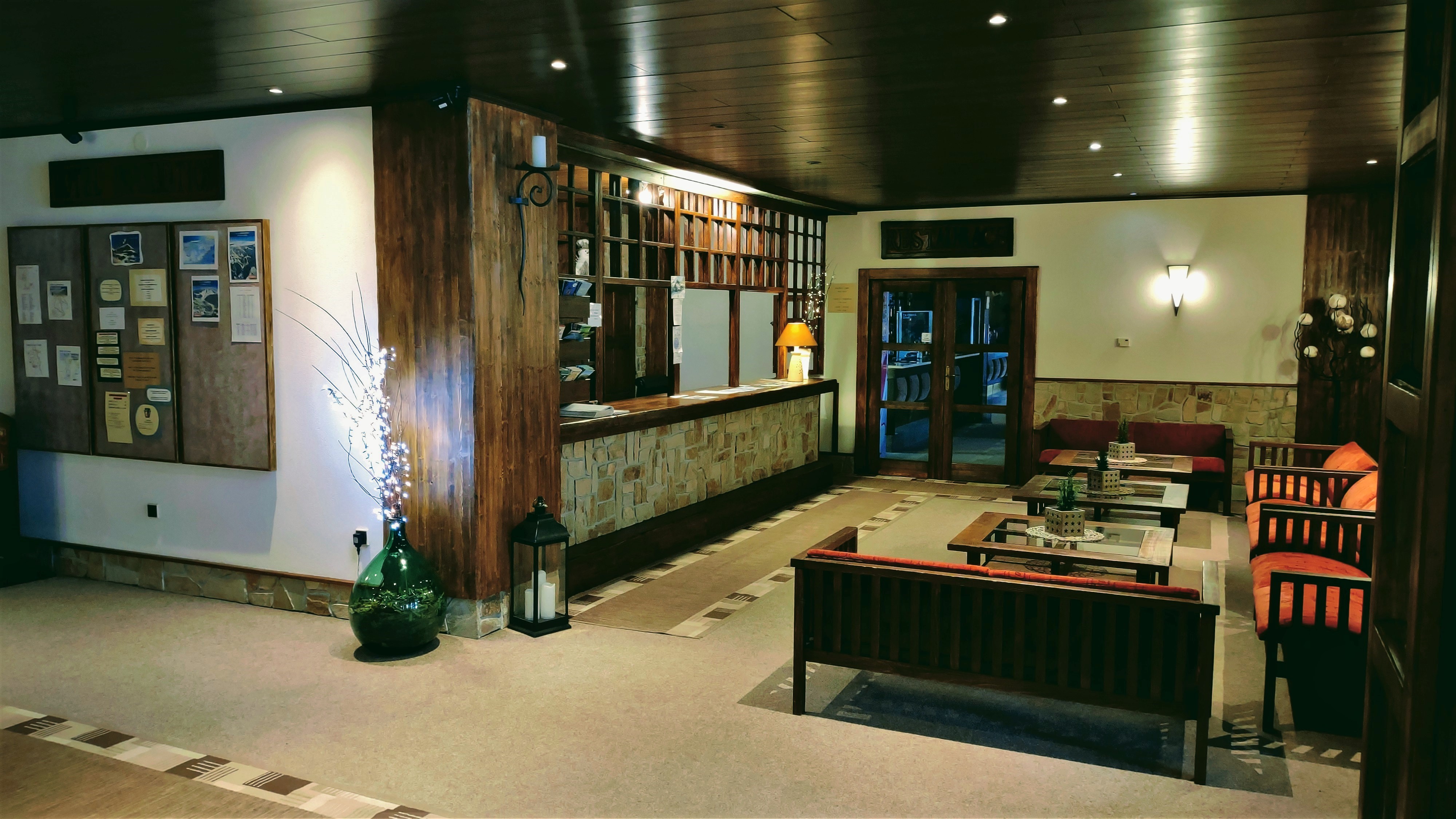 Restaurace SPORTHOTEL BOHEMIA foto 2