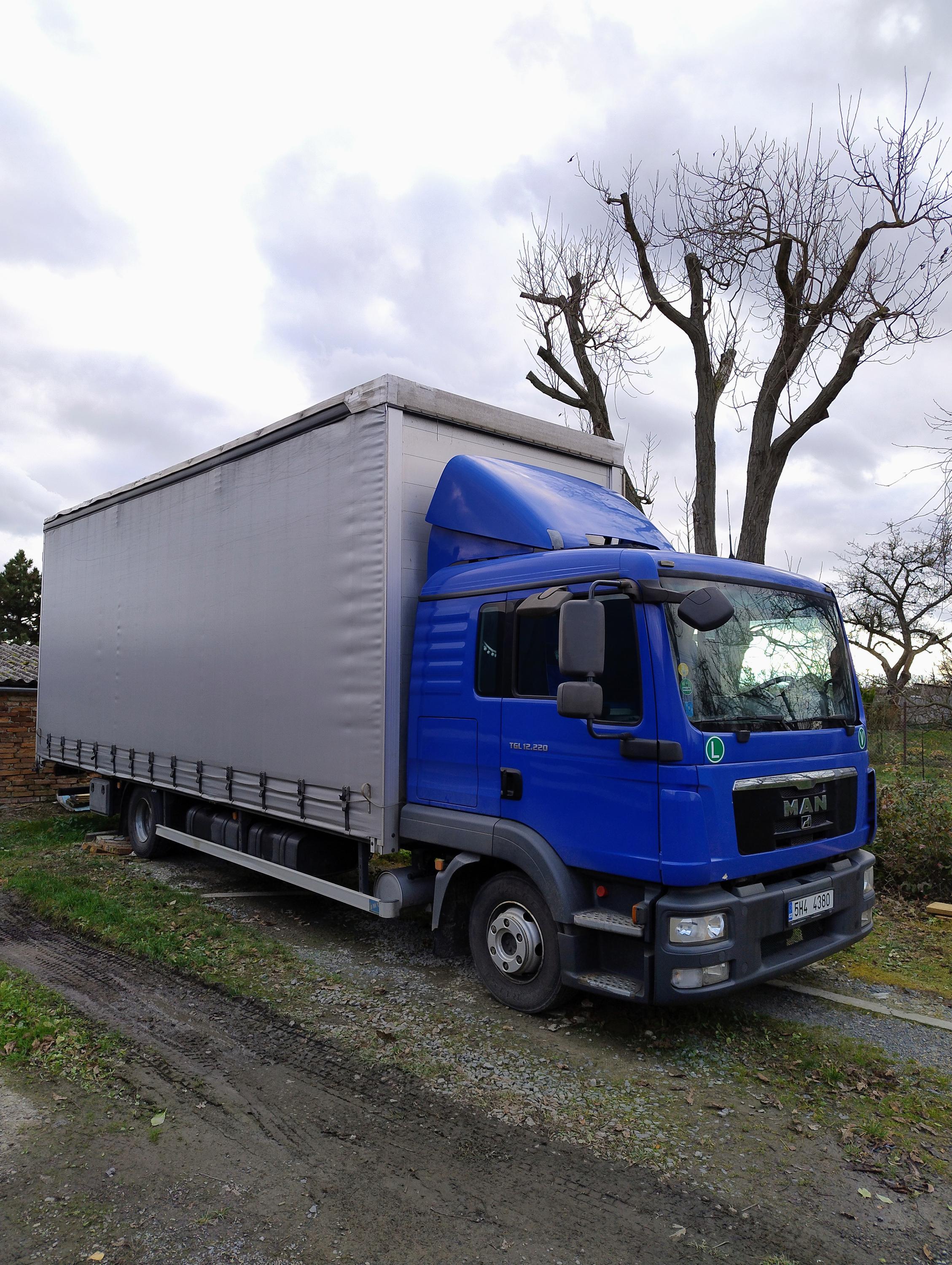 Dušan Popelka - nákladní silniční doprava foto 4