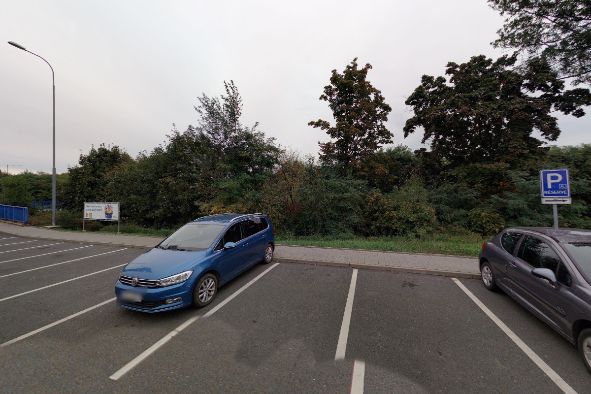 Nabíjecí stanice ČEZ