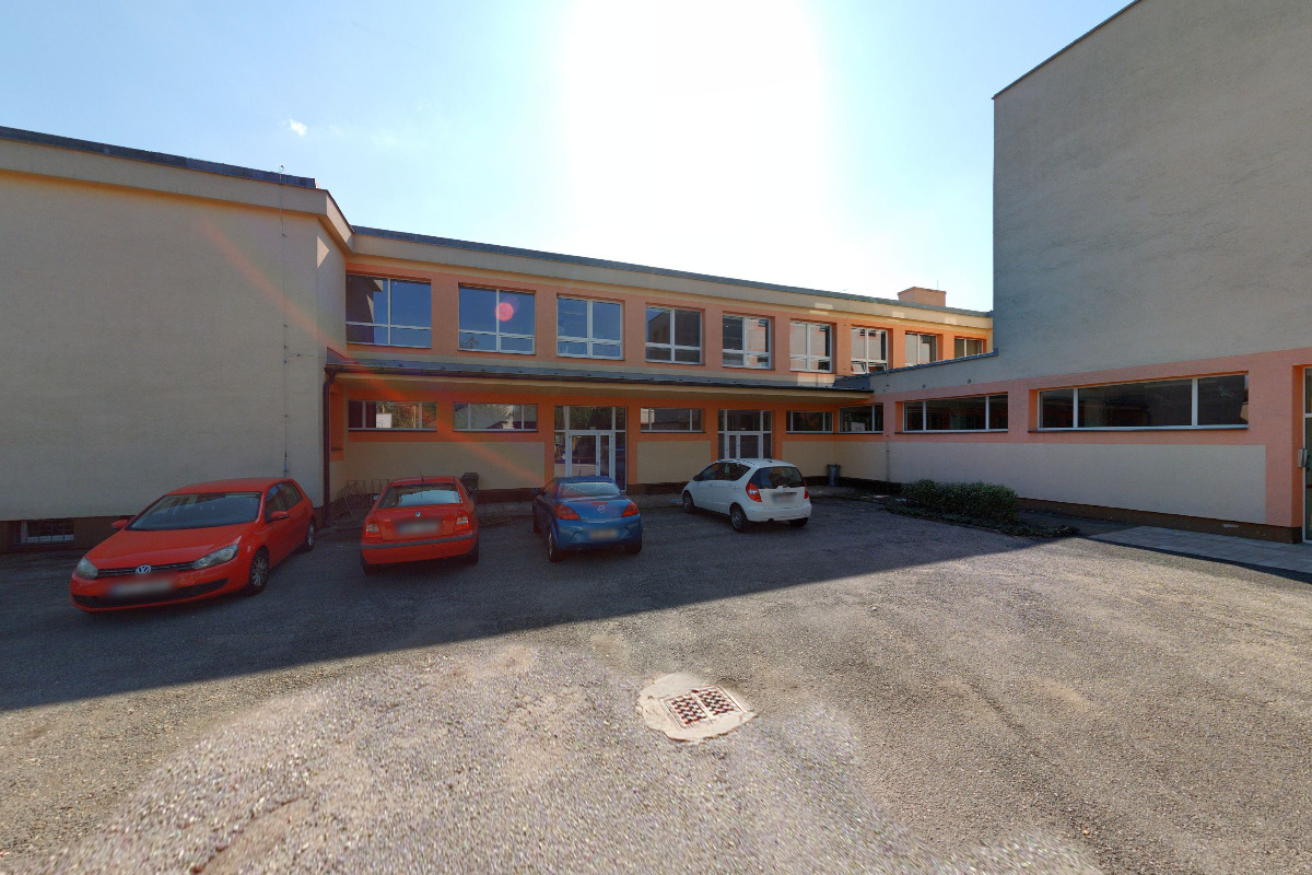 ZŠ Těrlicko, Školní