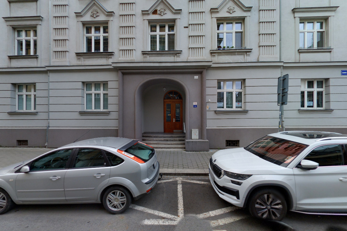 Domov, Lidové bytové družstvo v Moravské Ostravě