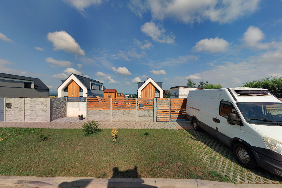 Michal Švec - realitní makléř foto 1