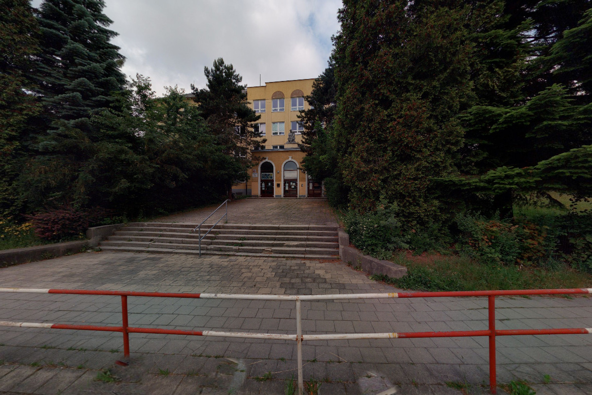 ZŠ Havířov, Školní foto 5