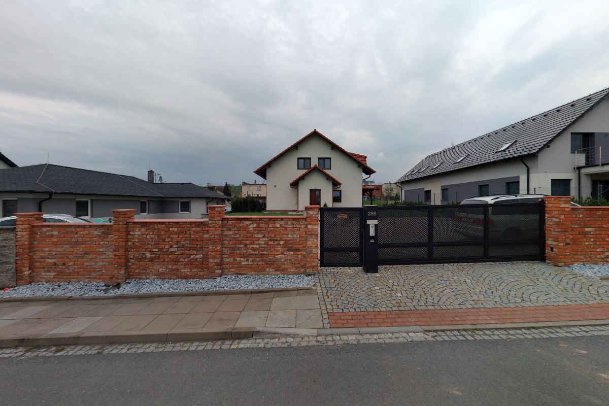 Izohan CZ foto 2