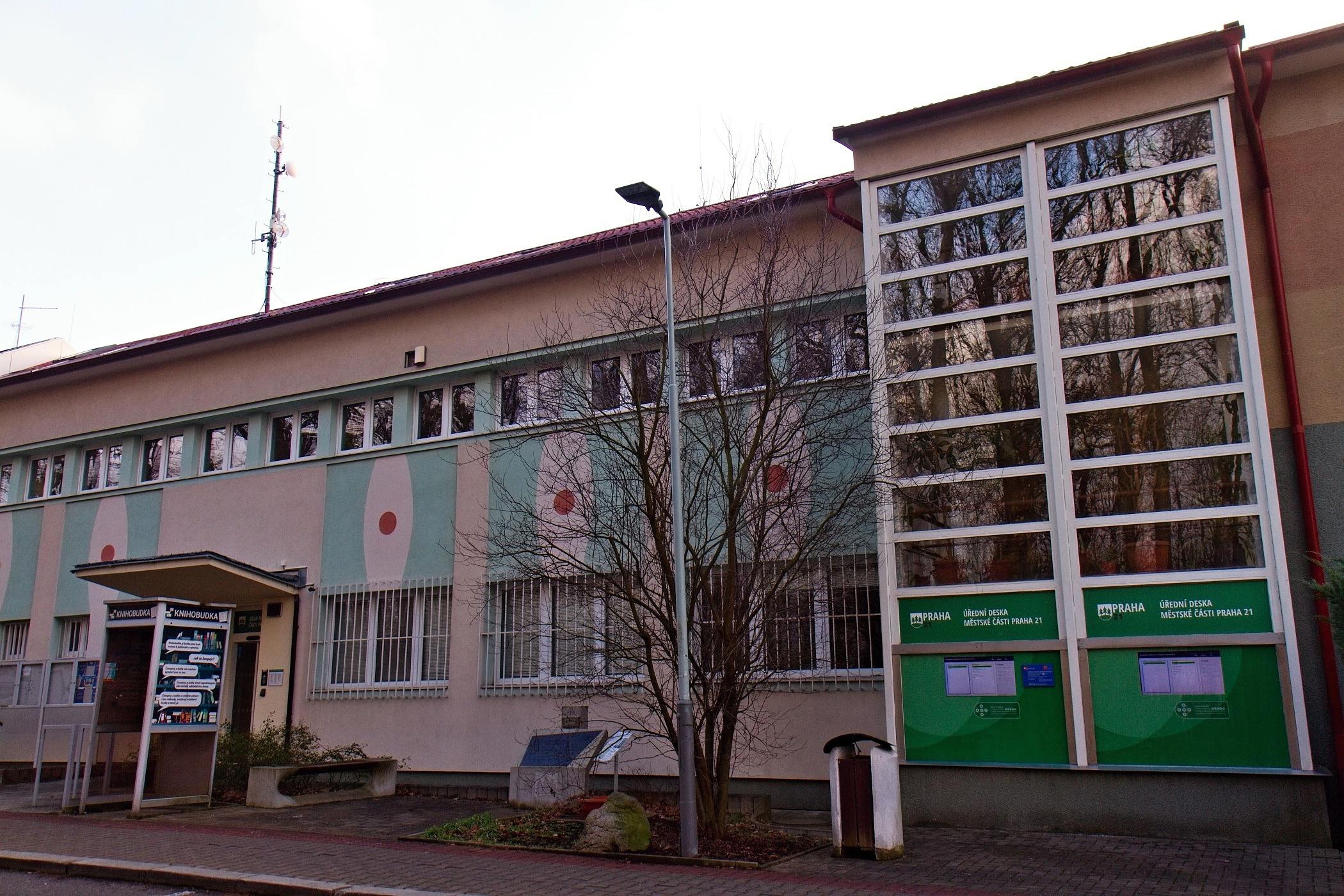 Úřad městské části Praha 21 foto 6