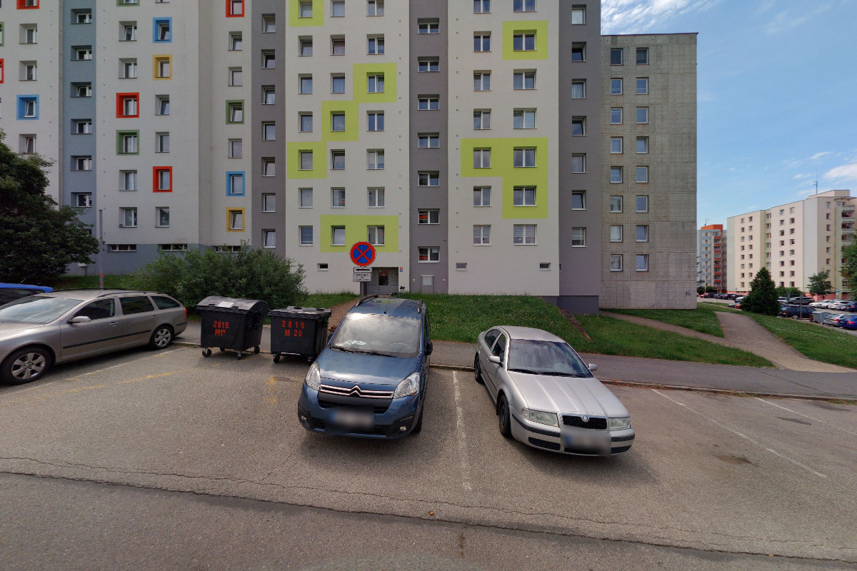 2ND Shop Lukáš Hložek